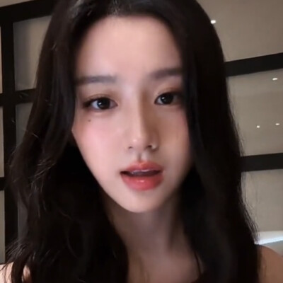 谁懂一下这个包子没有刘海的时候