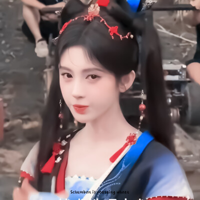 鞠婧祎