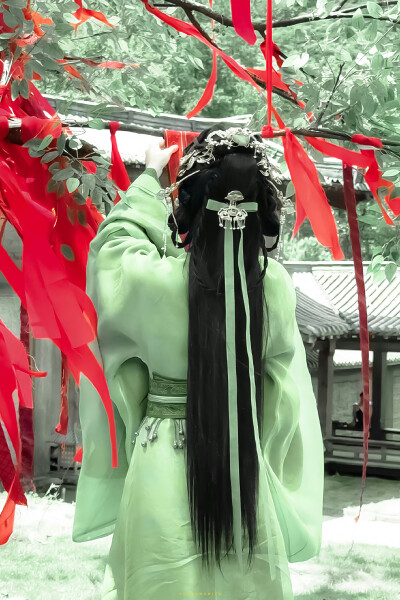 陈都灵楚朝 翘楚