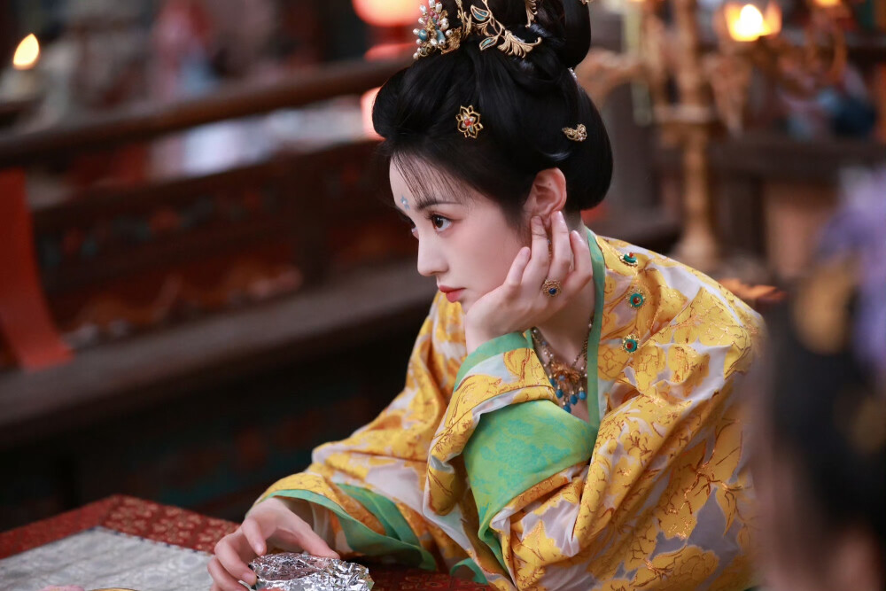 田曦薇