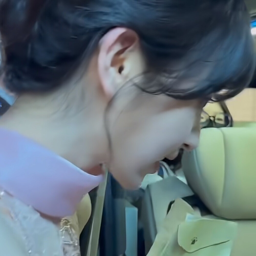 我都半个多月没截薇薇了