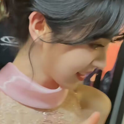 vv