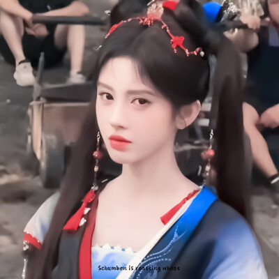 鞠婧祎