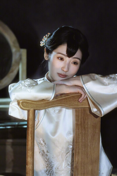 邢菲