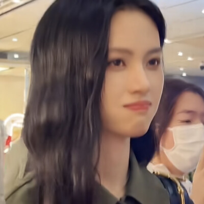 墨绿