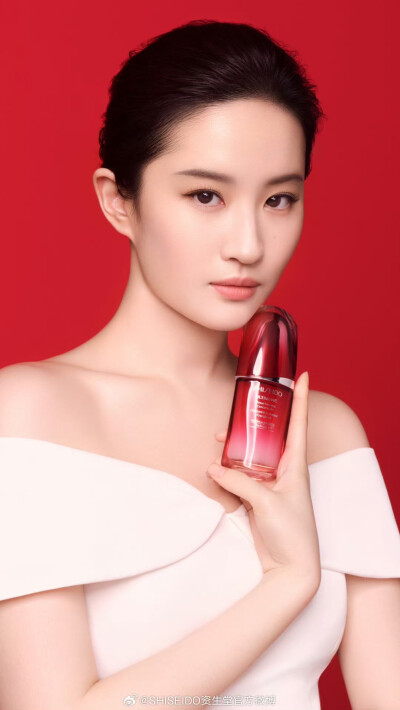 刘亦菲资生堂广告造型2020年至2025年
刘亦菲资生堂全球品牌代言人