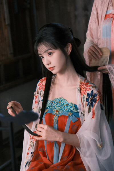 田曦薇