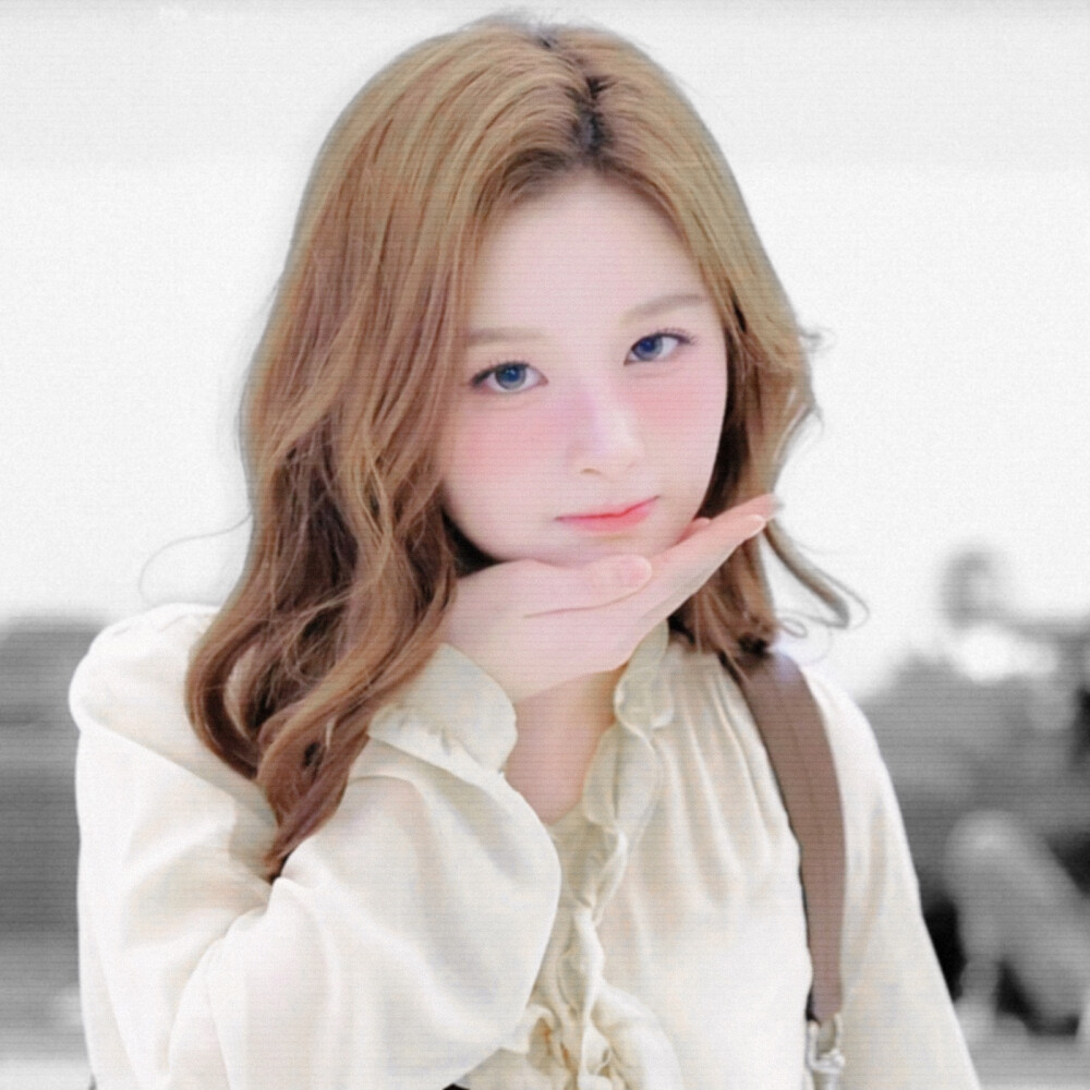 又幸运地被颂椿宝宝抽到啦美美的图 o(*≧▽≦)ツ ~
©_iris_sy