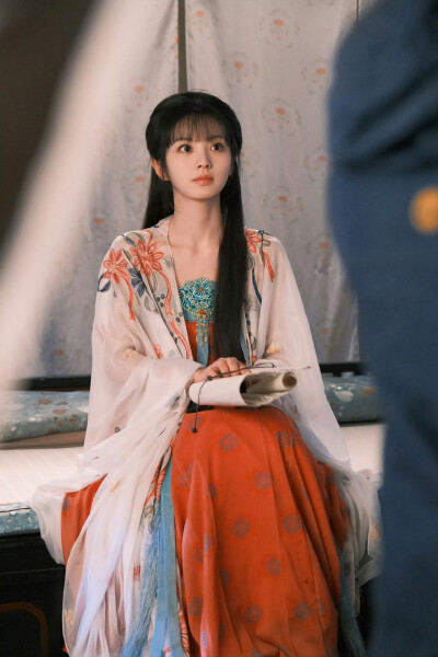 田曦薇