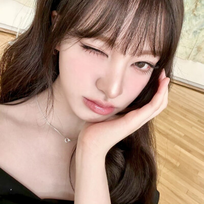 ·