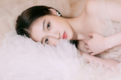 关晓彤
