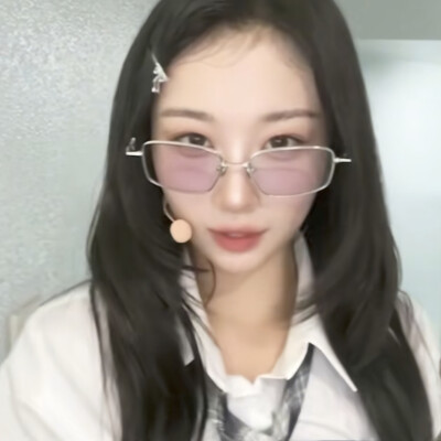 山田楓套图可二改
©一只多多鱼