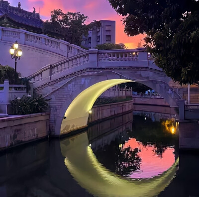紫色背景图