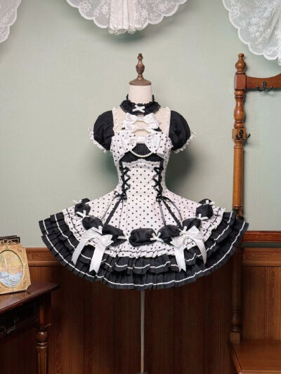 姐妹们最近都入了什么小裙子，被这条狠狠种草了，好美啊