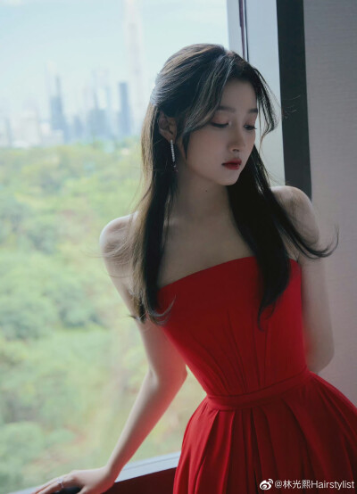 关晓彤