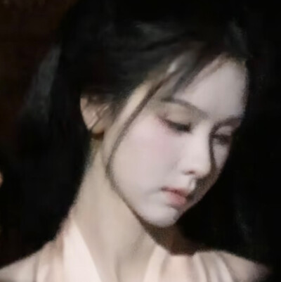 陈都灵