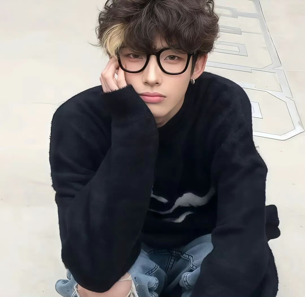 想做只小猫陪在你身边૮₍˶•ᴗ•˶₎ა