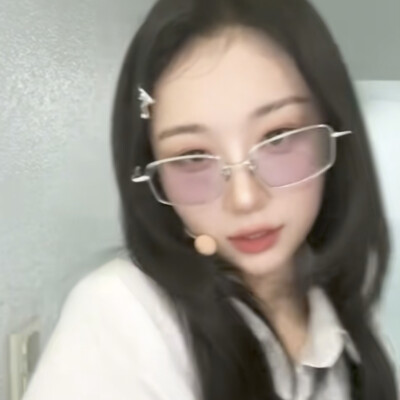 山田楓套图可二改
©一只多多鱼