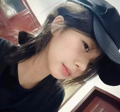 女生头像真人。