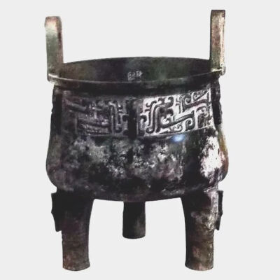 西周 外叔鼎
陕西历史博物馆藏
