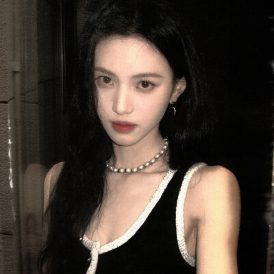 我是黑白哑剧 你是峥然音