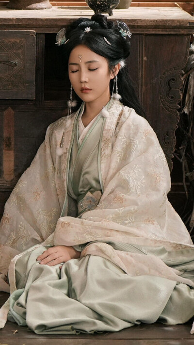 与卿谋