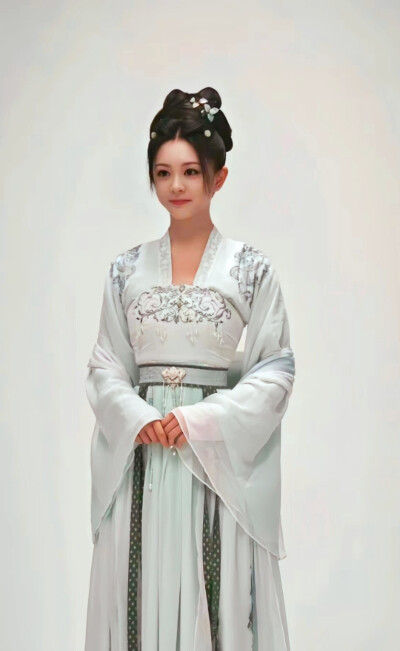 郜思雯