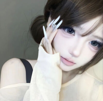 公主们找到合适的王者头像了吗？
给偶点点赞吧❤️