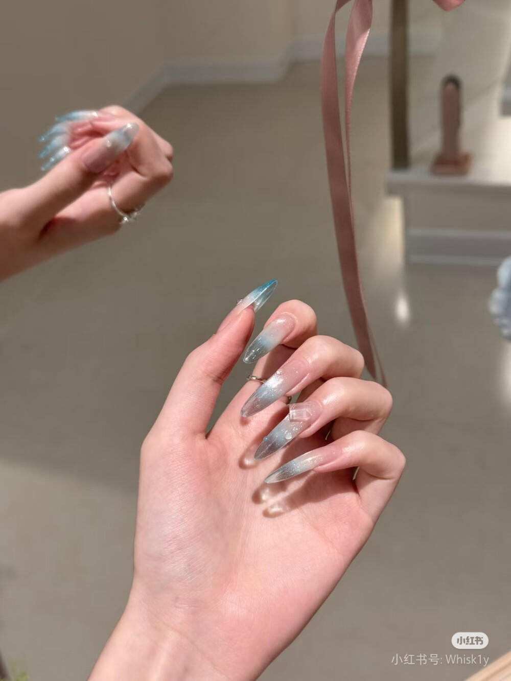 美人味很重的美甲