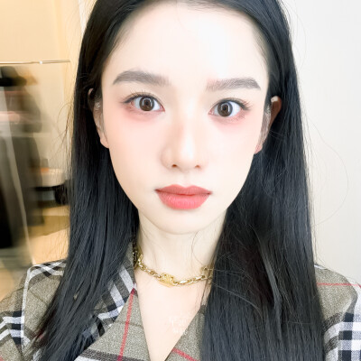 张婧仪