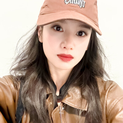 张婧仪