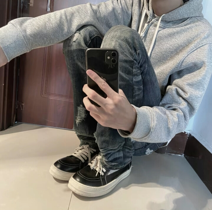 不联系的日子里 是互相比狠心 还是如你所愿