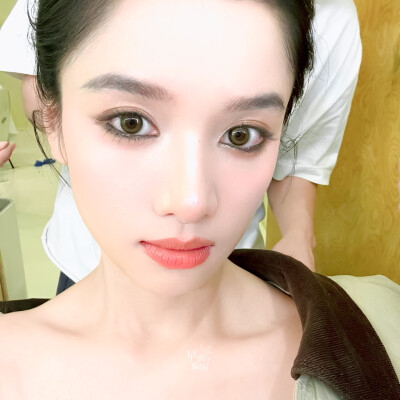 张婧仪
