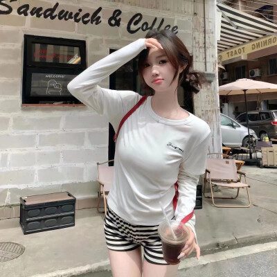 女生头像真人。