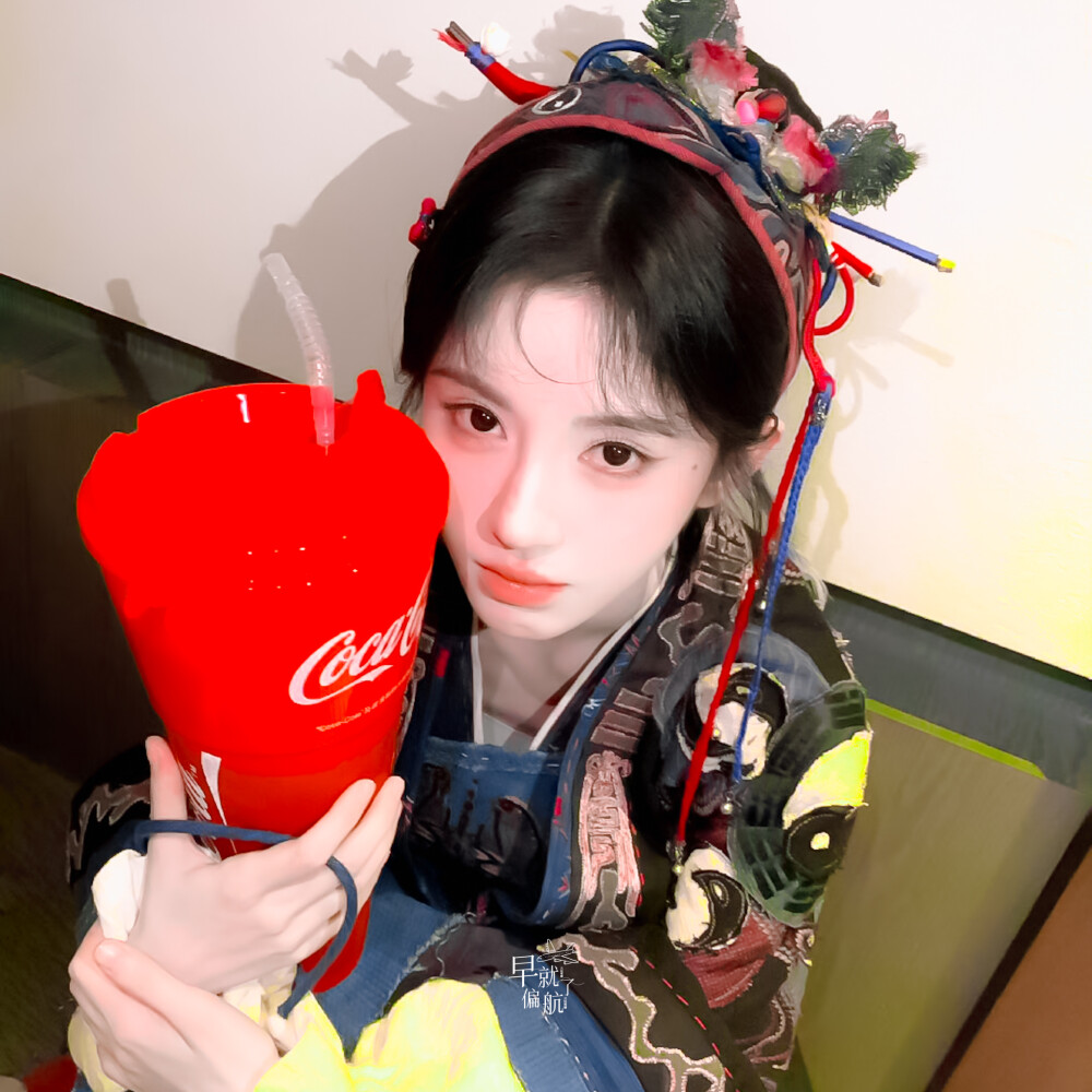 鞠婧祎