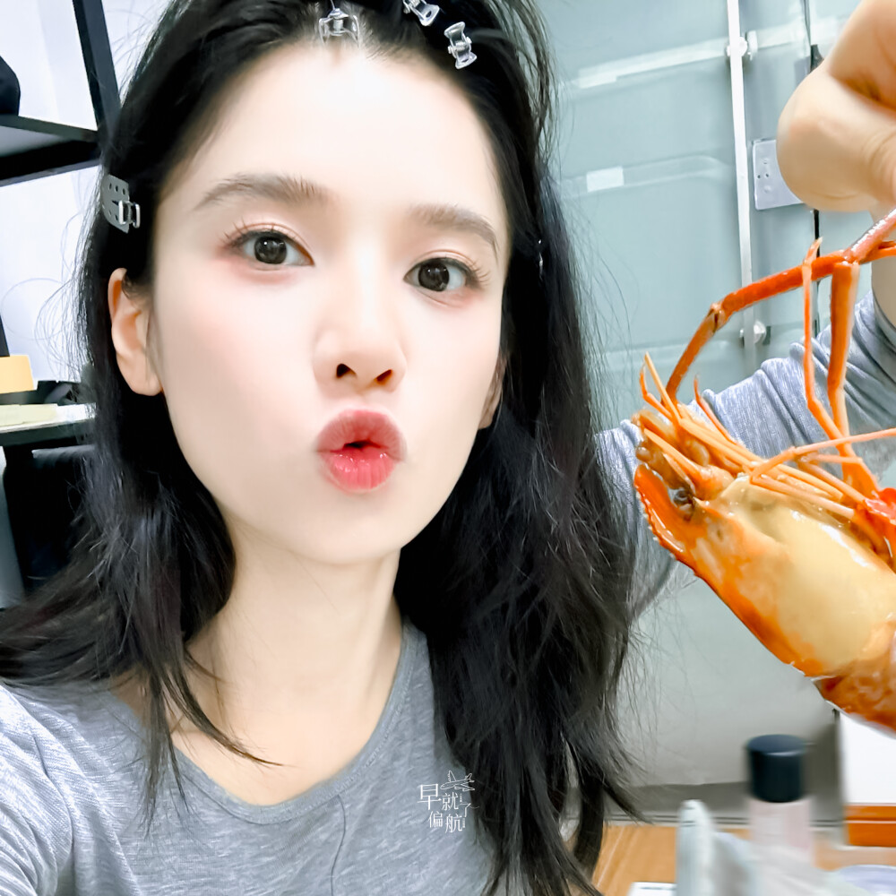 张婧仪