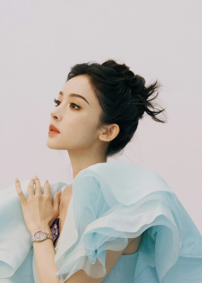 娜扎