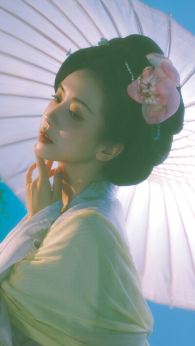 许龄月