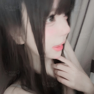 ，