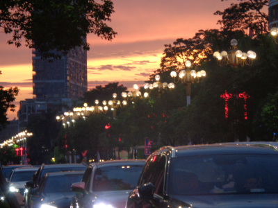 一旦激起我的逆反心理，我就会变成不婚主义