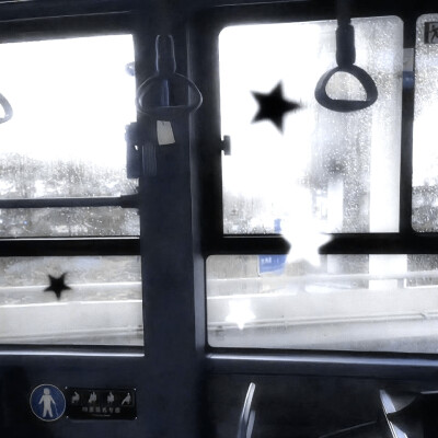 
1989年的蝉鸣^玻璃弹珠滚过地板、Lime soda