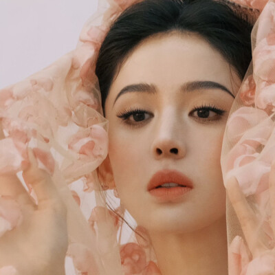 娜扎