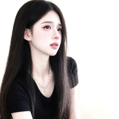 公主们找到合适的王者头像了吗？
给偶点点赞吧❤️