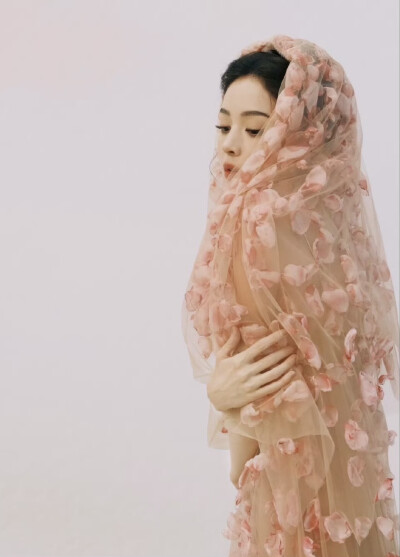 娜扎