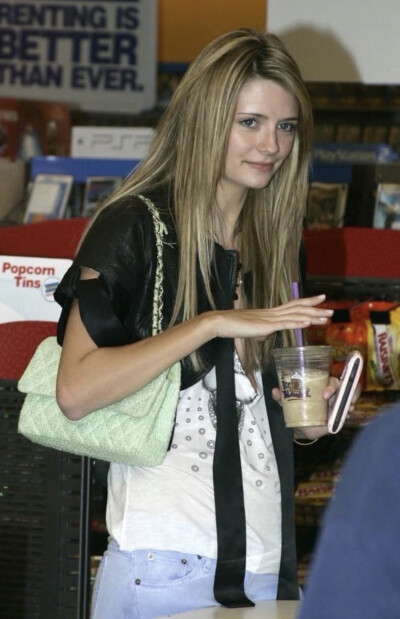 Mischa Barton