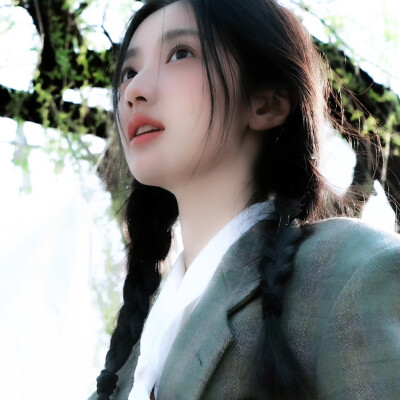  ˚♡₊⁺ 행복은，我的爱是青苹果的心脏