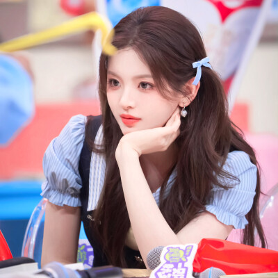 杨超越