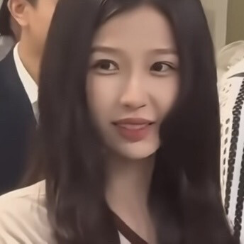 新欣欣