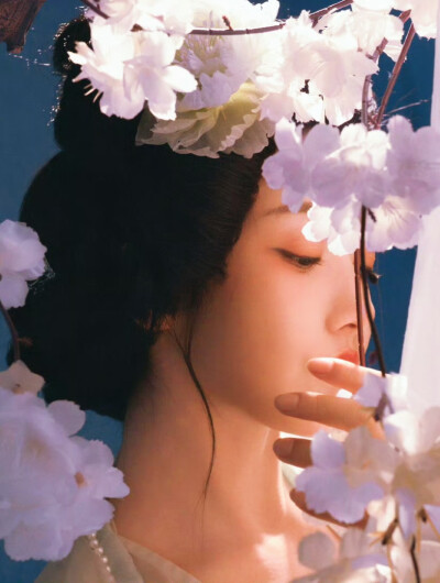 姜贞羽