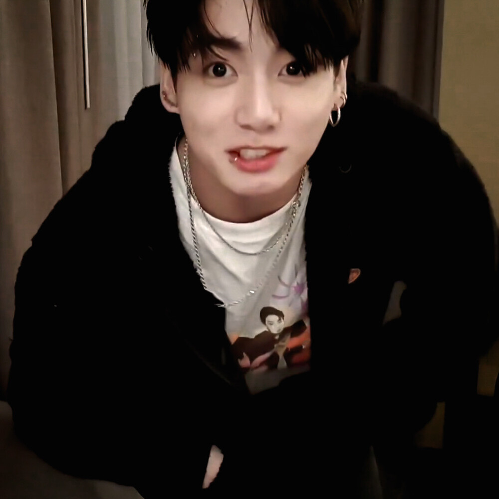 兔子大王囧菇
생일 축하해!
原截田赴